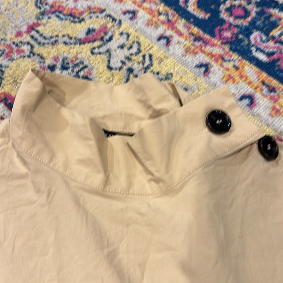 Zara blouse with buttons from collar to sleeve - Picture 5 of 6